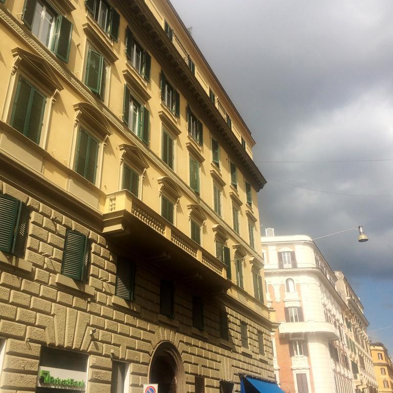 Roman Suite Apartment